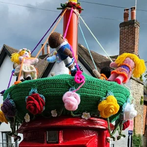 Maypole, Seal